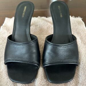 Veronica Beard Black Heeled Mules